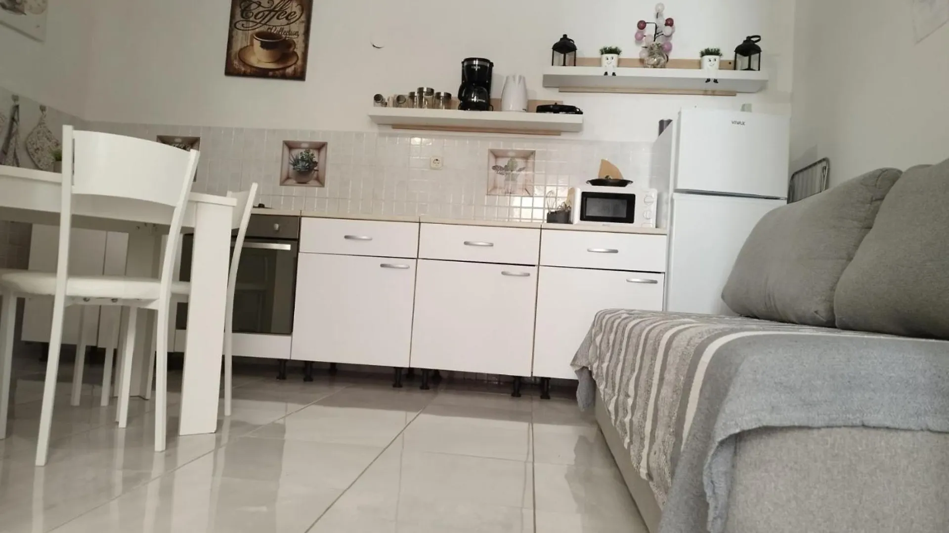 Apartment Leo Povile 0*,  Croatia