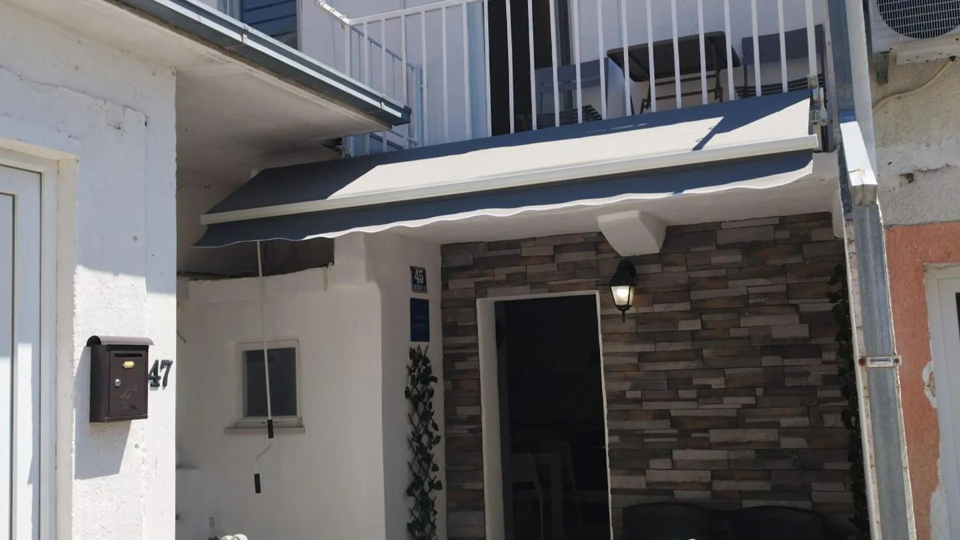 Apartment Leo Povile